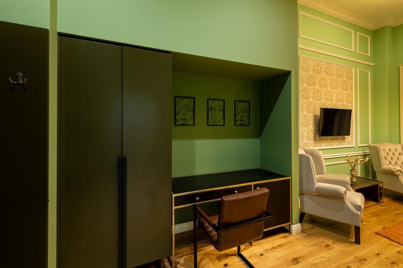Boutique Hotel Cocosul De Aur Târgu-Mureş 외부 사진