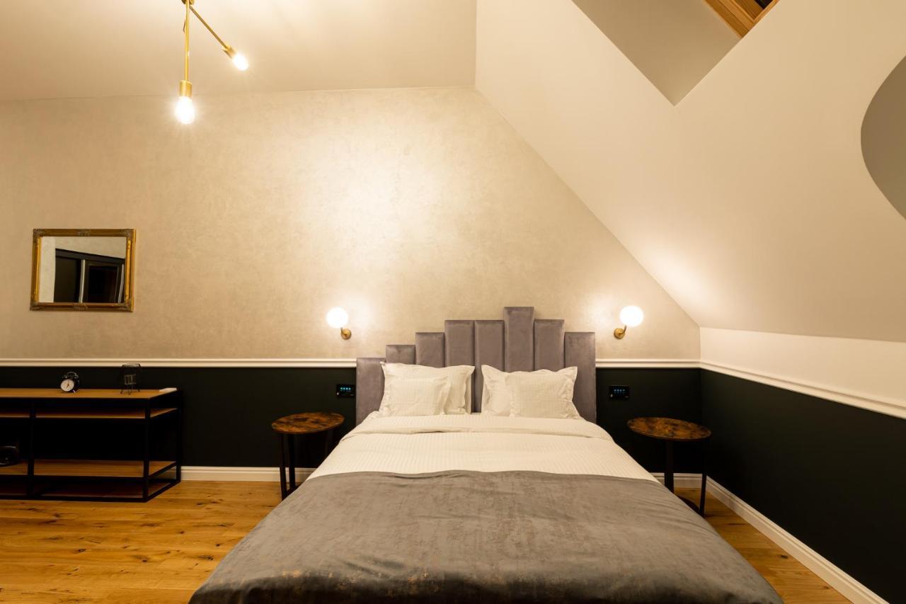 Boutique Hotel Cocosul De Aur Târgu-Mureş 외부 사진
