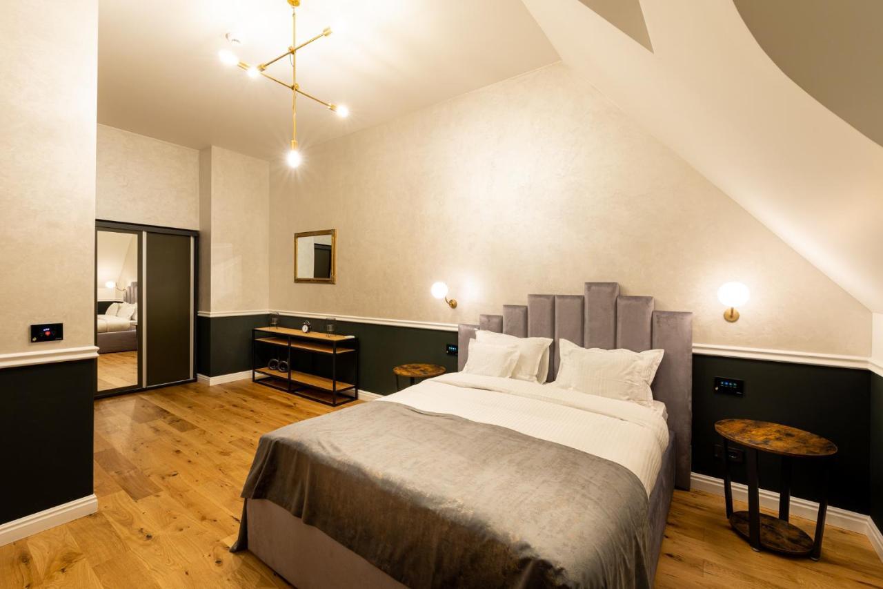 Boutique Hotel Cocosul De Aur Târgu-Mureş 외부 사진