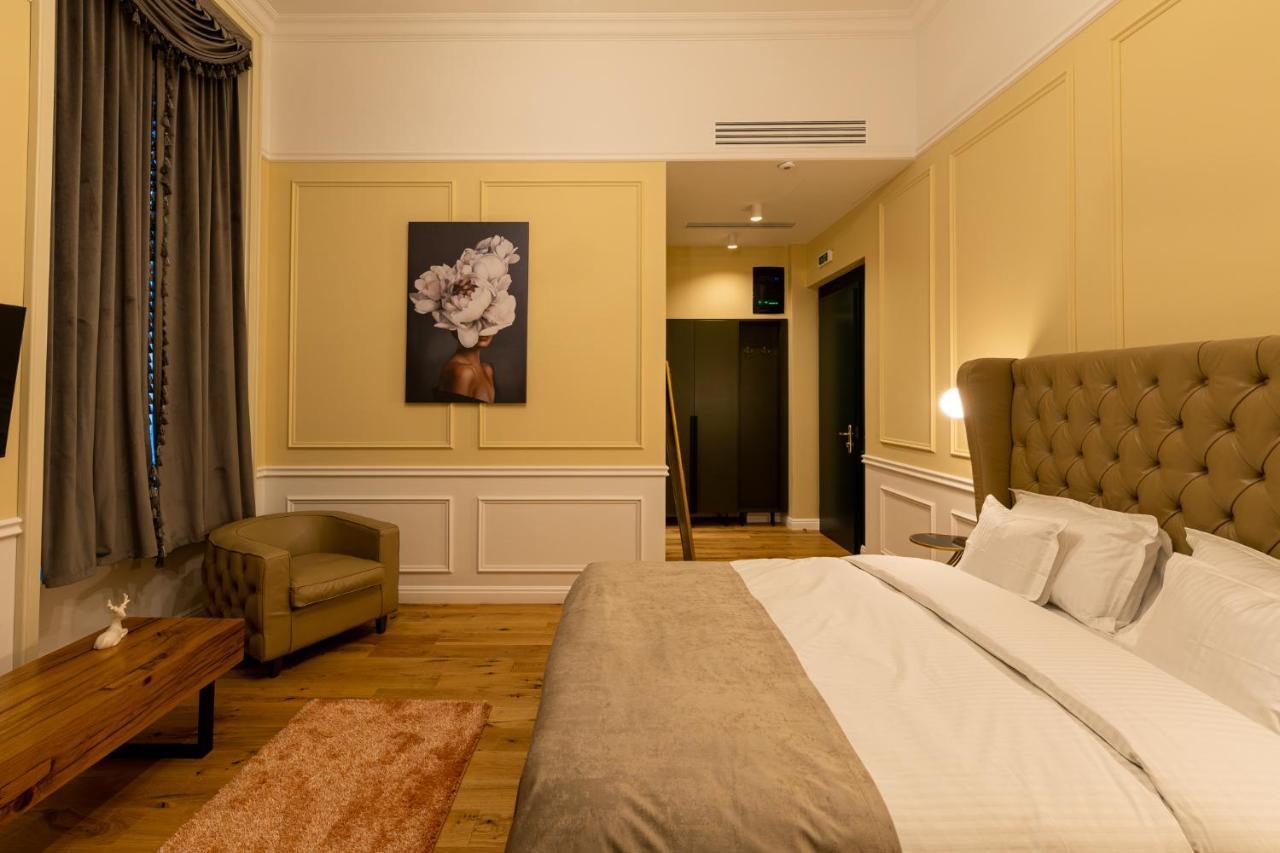 Boutique Hotel Cocosul De Aur Târgu-Mureş 외부 사진