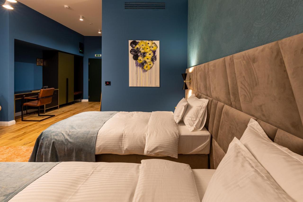 Boutique Hotel Cocosul De Aur Târgu-Mureş 외부 사진